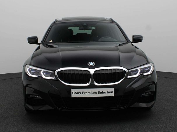 BMW 330i Touring 190 kW image number 2