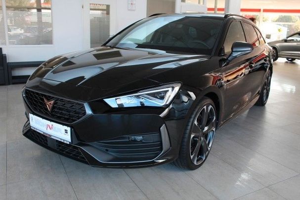 Cupra Leon ST e-Hybrid 180 kW image number 1