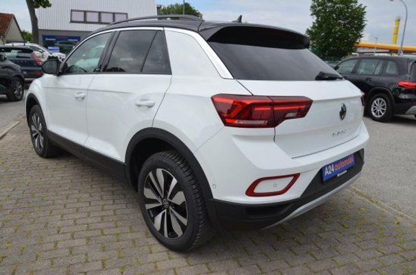 Volkswagen T-Roc 1.5 TSI DSG 110 kW image number 2