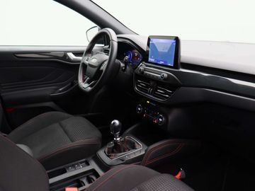 Car image 37