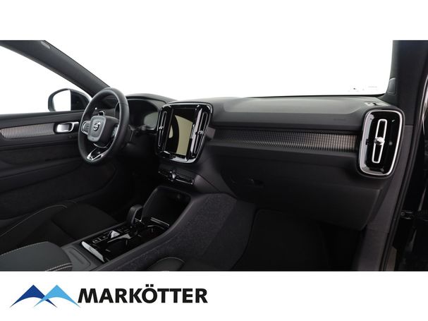 Volvo XC40 B4 Plus Dark 145 kW image number 11