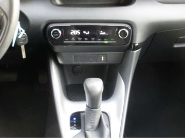 Car image 21