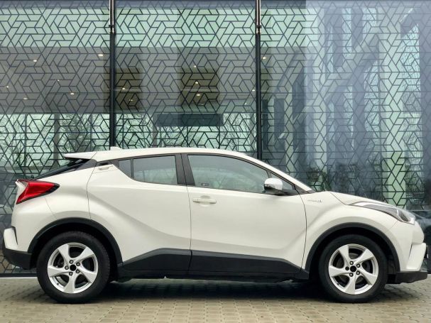 Toyota C-HR 90 kW image number 3