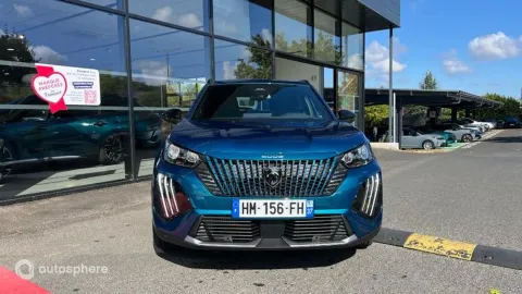 Car image 3