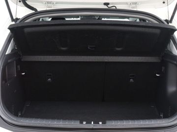 Car image 37