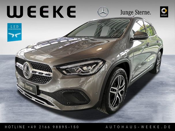 Mercedes-Benz GLA 180 100 kW image number 1