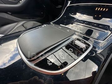 Car image 38