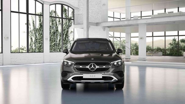 Mercedes-Benz GLC 300 e Line 4Matic 230 kW image number 4