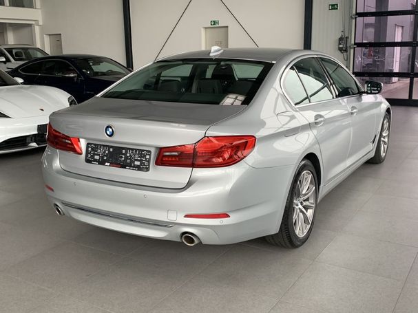 BMW 525d Luxury Line 170 kW image number 8