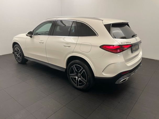 Mercedes-Benz GLC 300 de AMG 245 kW image number 15