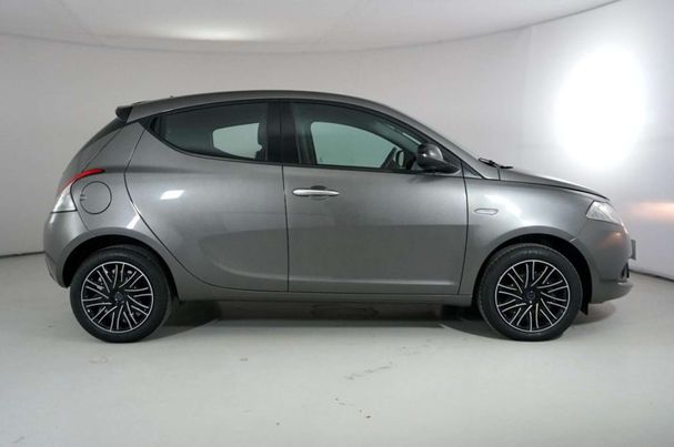 Lancia Ypsilon 51 kW image number 4