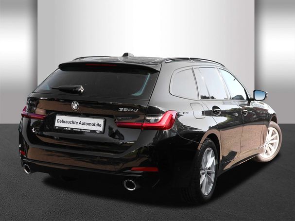 BMW 320d Touring xDrive 140 kW image number 2