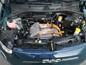 Car image 20