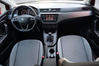 Car image 10