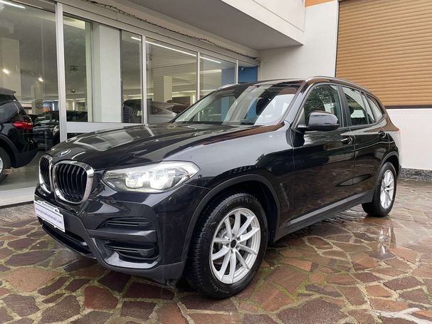 BMW X3 xDrive20d Advantage 140 kW image number 1