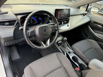 Car image 12