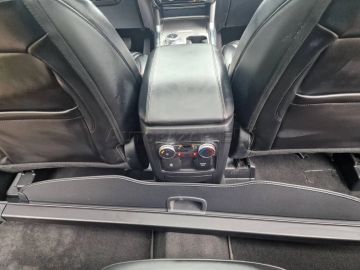 Car image 41