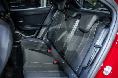Car image 31