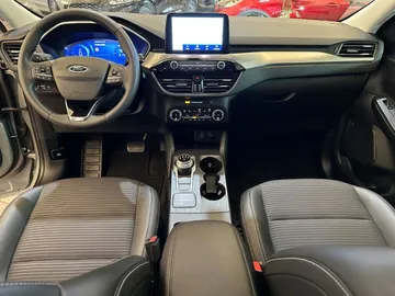 Car image 27
