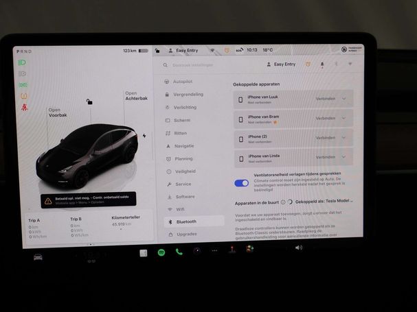 Tesla Model Y Long Range AWD 258 kW image number 29