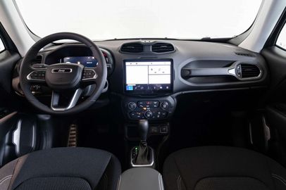 Car image 37