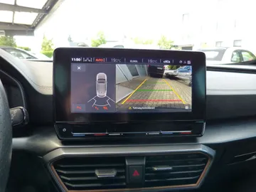 Car image 38