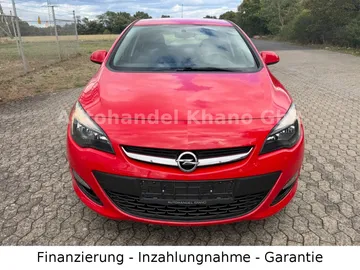 Car image 3