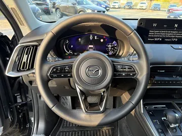 Car image 27
