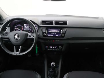 Car image 23