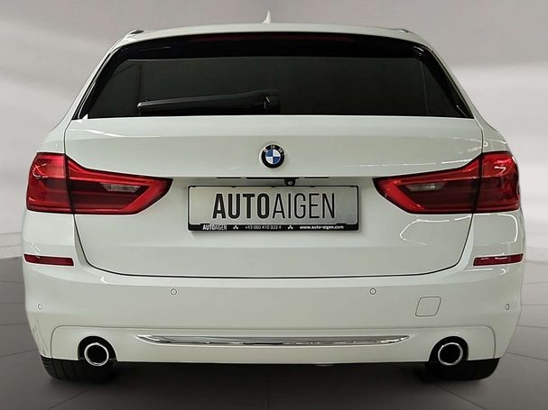 BMW 520d Touring Luxury Line 140 kW image number 2