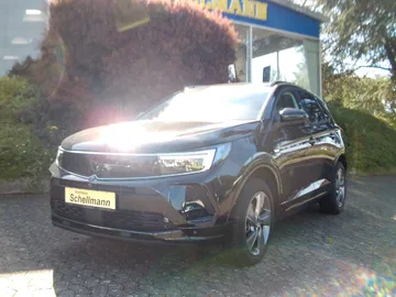 Car image 24
