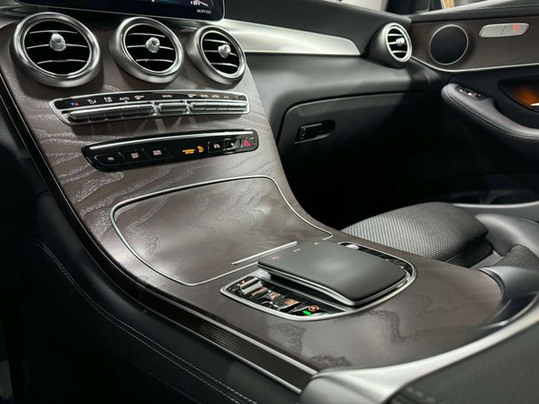 Mercedes-Benz GLC 300 4Matic Line 190 kW image number 28