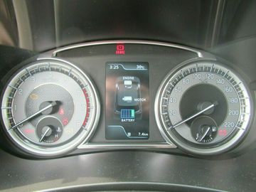 Car image 12