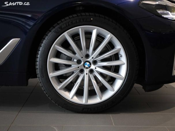 BMW 520d xDrive 140 kW image number 5