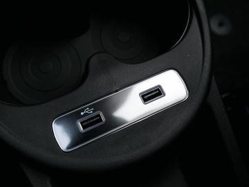 Car image 31