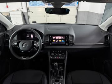 Car image 13