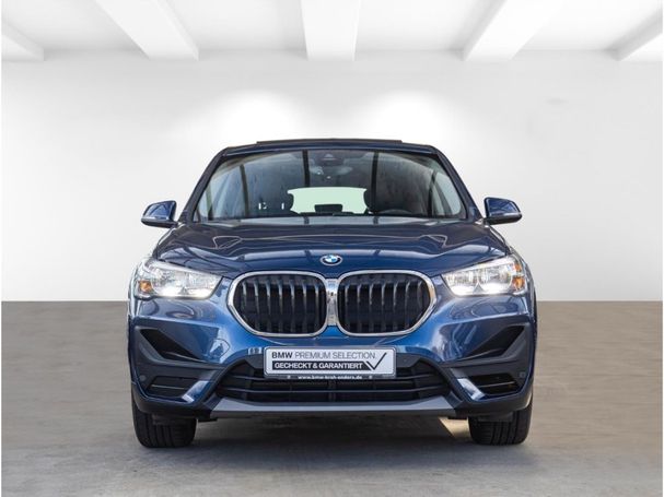 BMW X1 20i xDrive 131 kW image number 2