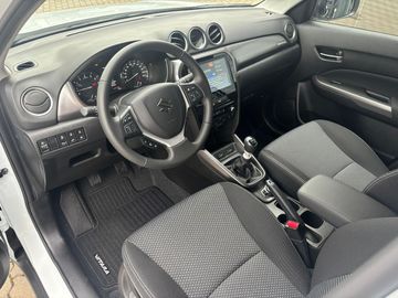 Car image 8