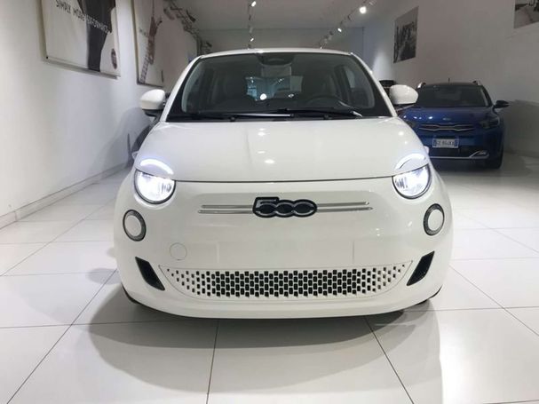 Fiat 500 e 70 kW image number 7