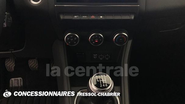 Renault Captur TCe 90 67 kW image number 22