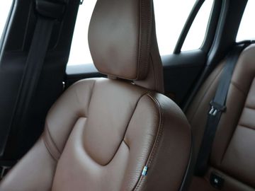 Car image 41