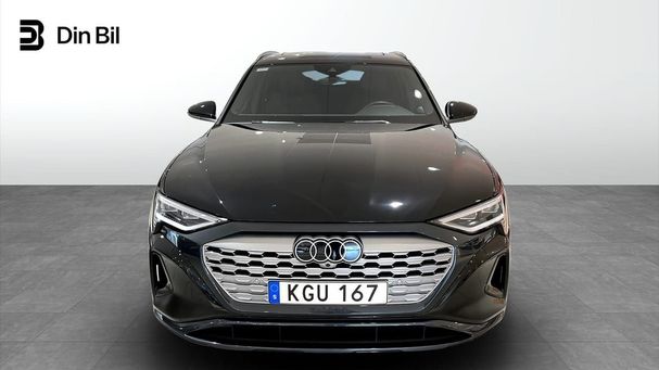 Audi Q8 50 quattro e-tron 253 kW image number 8