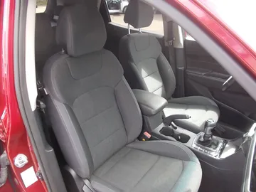 Car image 38