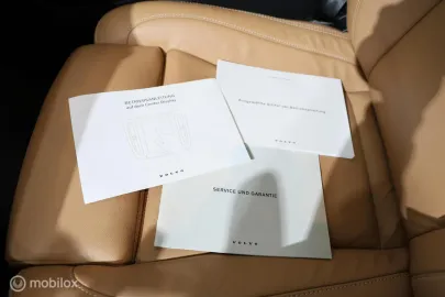 Car image 35