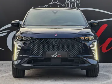 Car image 29
