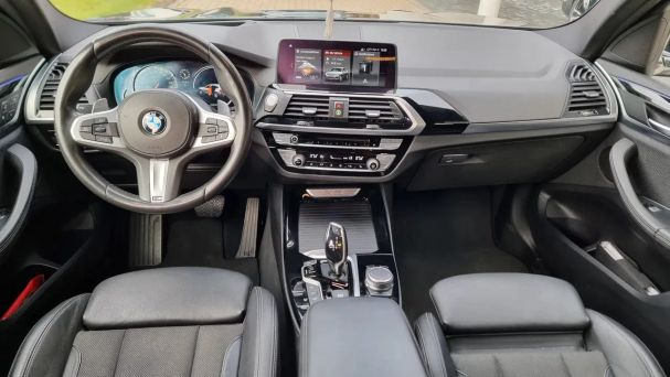 BMW X3 xDrive 140 kW image number 8