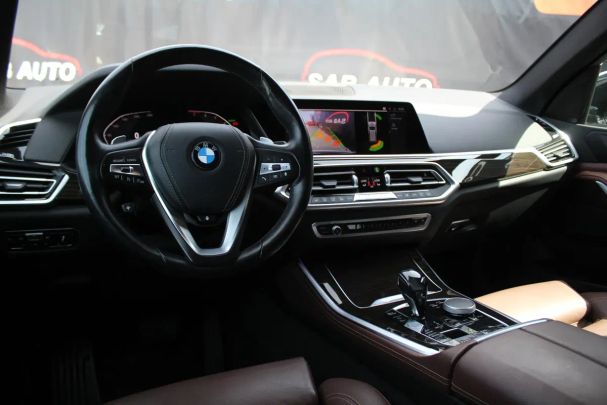 BMW X5 xDrive 250 kW image number 9