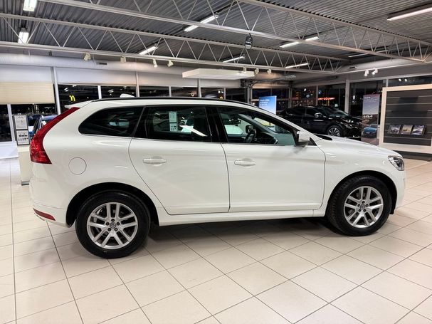 Volvo XC60 D4 AWD Momentum 141 kW image number 6