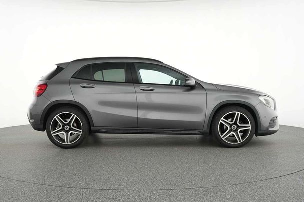 Mercedes-Benz GLA 200 115 kW image number 9