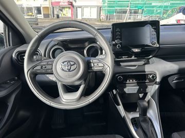 Car image 13